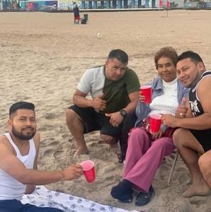 Meet your Posher, Felix